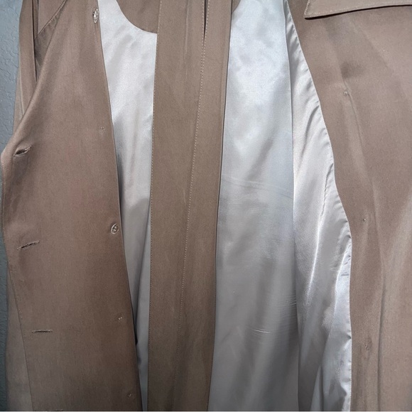 Reformation Tan Trench Coat NWOT - Picture 12 of 12
